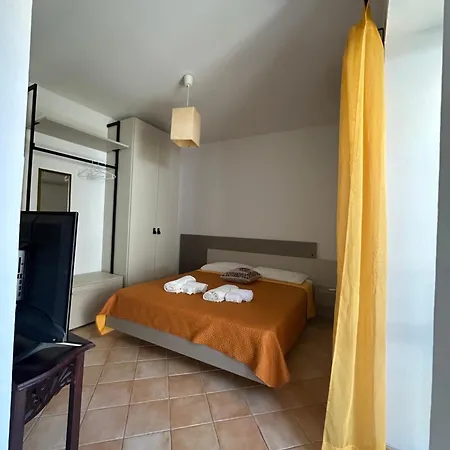 Domus Aurea Borgo House Apartment *