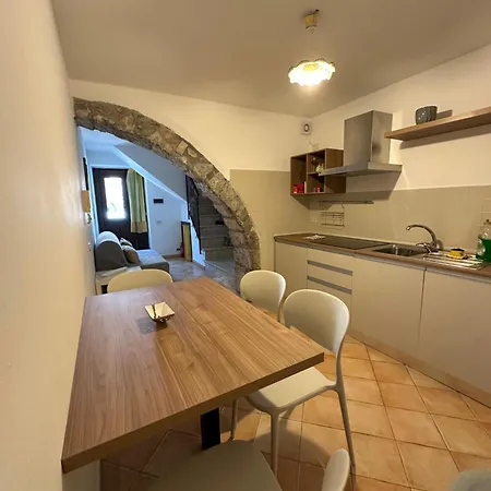 Domus Aurea Borgo House Apartment Cefalu